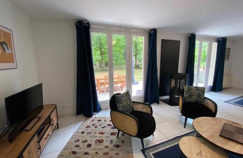 Le Coudray-Montceaux House | Maison dans parc privé, sports et loisirs proche golf du Coudray Montceaux