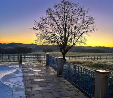 Loubersan Apartment | Maison dans gite domaine REY