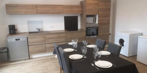 La Vraie-Croix House | MAISON DANS LE CHARMANT VILLAGE DE LA VRAIE-CROIX