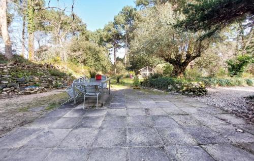 Saint-Augustin House | Maison Dans Les Bois
