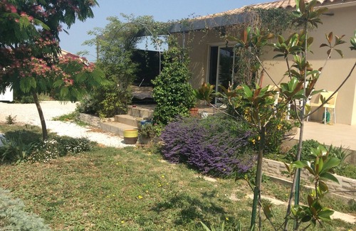 Mazan Villa | Maison dans les garrigues, au calme, près du mont Ventoux. 35 mins from avignon