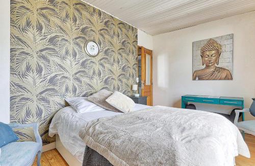 Villeneuve-la-Garenne House | Maison de 3 chambres et un salon sur les quais de Seine proche de Paris