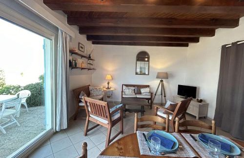 Noirmoutier-en-l'Ile House | Maison de 5 pièces avec jardin clos et vue sur mer à l'Herbaudière - FR-1-224B-223