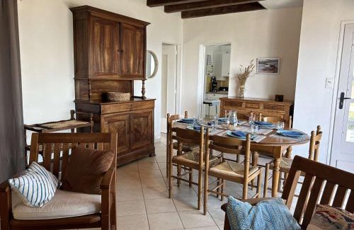 Noirmoutier-en-l'Ile House | Maison de 5 pièces avec jardin clos et vue sur mer à l'Herbaudière - FR-1-224B-223