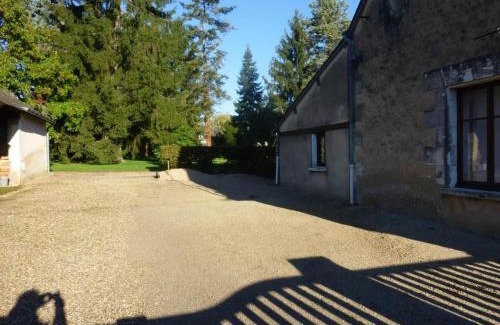 Preaux House | Maison de Bourg avec Grand Jardin, Salle de Jeux et Confort Moderne – Près des Châteaux de la Loire - FR-1-591-161