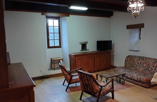 Conques-en-Rouergue House | Maison de Campagne