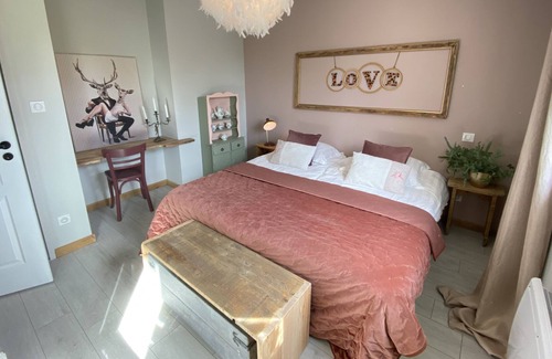 Sainte-Radegonde House | Maison de Campagne Avec Piscine au Cœur du Périgord