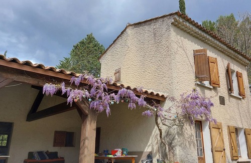 Nans-les-Pins House | Maison de Campagne Dans Parc Arboré