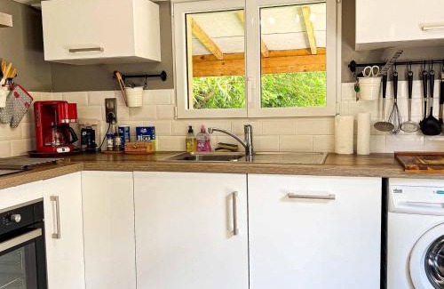 Joue-du-Plain House | Maison de Campagne avec Terrasse et Jardin, Animaux Acceptés, Wi-Fi Gratuit - FR-1-497-133