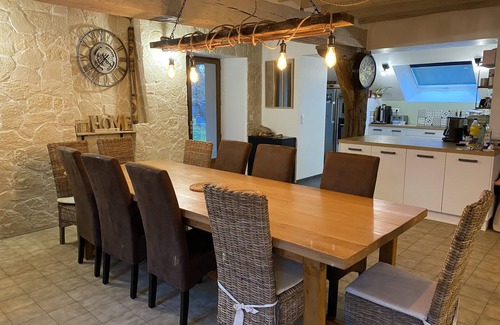 Lombron House | Maison de Campagne Avec Piscine Pour des Week-ends en Famille ou Entre Amis