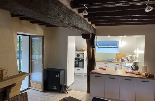 Lombron House | Maison de Campagne Avec Piscine Pour des Week-ends en Famille ou Entre Amis