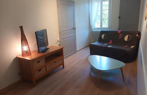 Lindry House | Maison de campagne