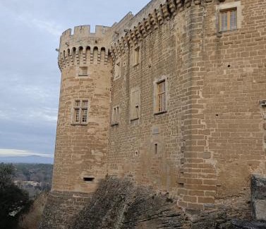 Suze-la-Rousse House | Maison de campagne avec piscine