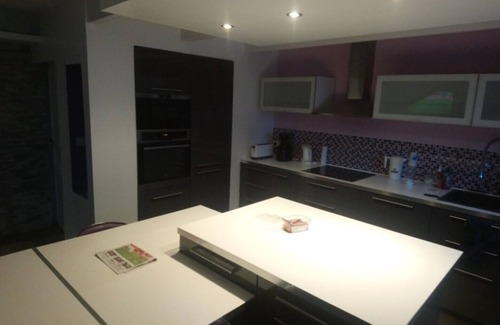 Plouguerneau House | Maison de Caractère, à 300 m de la Plage de St Cava