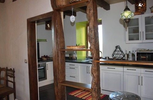 Prudhomat House | Maison de Cathy: maison d'ardoises