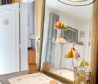 Sougeal House | Maison de Charles