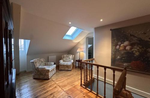 Lurcy-Levis House | Maison de charme avec jardin et terrasse, village pittoresque - FR-1-489-556