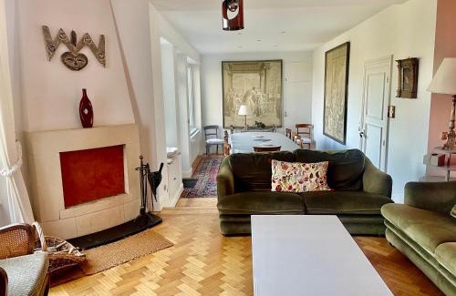 Seiches-sur-le-Loir Villa | Maison de famille de charme en pleine nature en bord de rivière à 20 min d'Angers