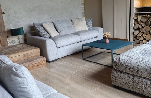 Drace House | Maison de Famille - Campagne - Bain Nordique - Proche Grands Axes/commodites -