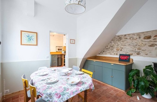 Le Celle-Saint-Cloud House | Maison de Ville Calme au Proche Versailles