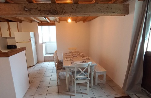 Pierrefitte-Nestalas House | Maison de Village Authentique, au Coeur de la Vallée D'argelès-gazost