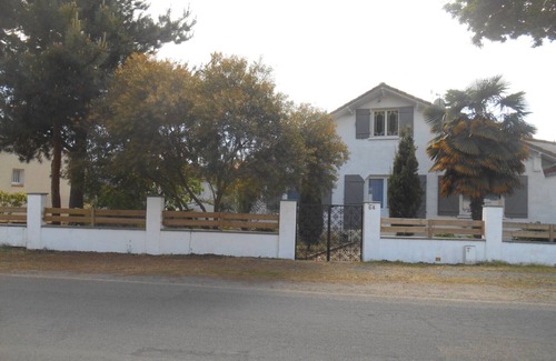 Saint-Brevin-les-Pins House | Maison de Vacances 85 m2 à St-brévin-les-pins -wifi