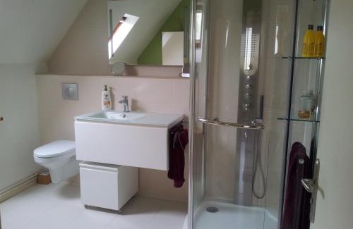 Saint-Yrieix-la-Perche Bed & Breakfast | Maison de la Loue"