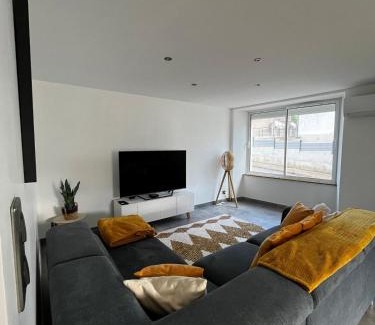 La Chataigneraie House | Maison de l'olivier