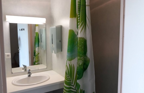 Olloix Bed & Breakfast | Maison de la Monne