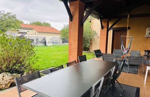 Lavernose-Lacasse House | Maison de maître Toulousaine with swimming pool