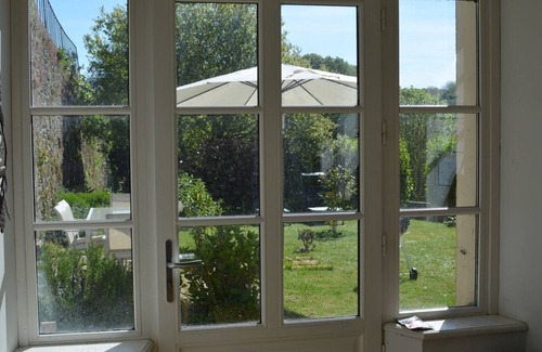 Tredaniel House | MAISON DE MAITRE, GUARANTEED CHARM & CHARACTER IN THE HEART OF MEDIEVAL TOWN