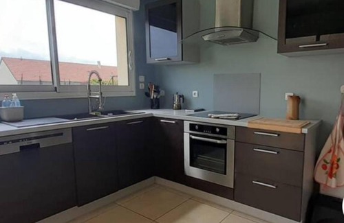 Moulins-sur-Yevre House | Maison de Nico et Marine