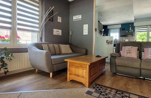 Monistrol-sur-Loire House | Maison de Ville Avec Piscine au Coeur de L'auvergne