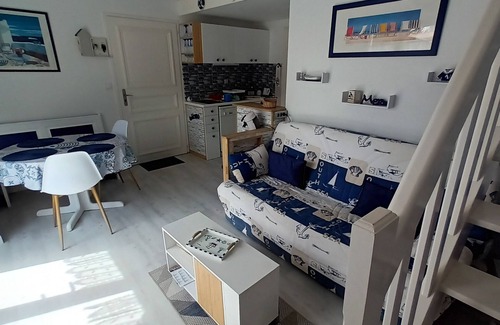 Saint-Jean-de-Monts House | Maison de Vacances Avec Piscine