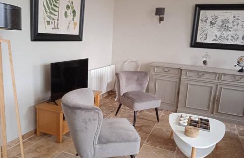 La Chapelle-Janson House | Maison de Vacances L'Eclardière