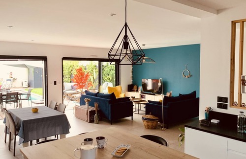 Cauderan House | Maison de Vacance à Bordeaux Avec Piscine