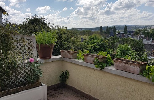 Meulan-en-Yvelines House | Maison de Ville, Jardin et Terrasse. 50 min de Paris en Train. Ideal Pendant JO