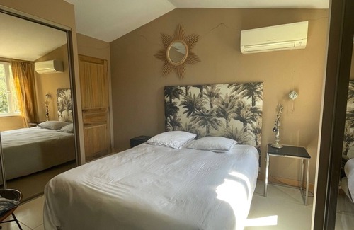 Meyrargues House | Maison de Village Avec Piscine Privée