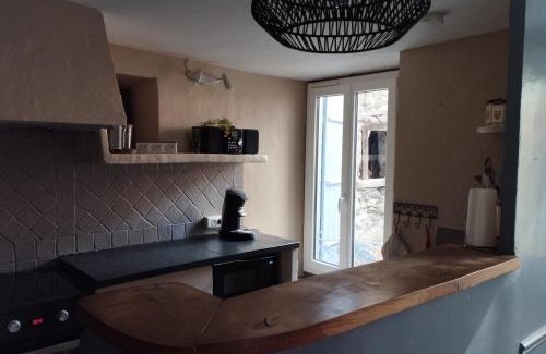 Ax-les-Thermes House | Maison de village dans une rue calme