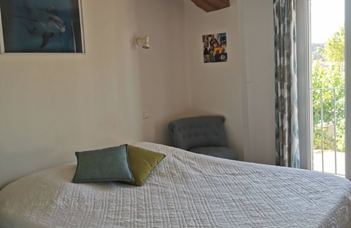 Pujaut House | Maison de Village de Charme Proche D'avignon
