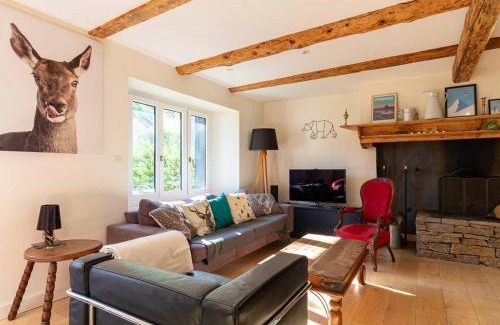 Adervielle-Pouchergues House | Maison de village rénovée pour 12 pers avec jardin et jacuzzi proche Loudenvielle - FR-1-695-89