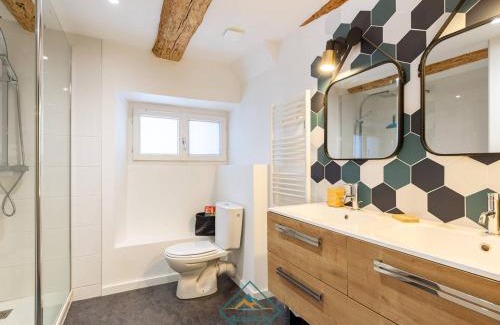 Adervielle-Pouchergues House | Maison de village rénovée pour 12 pers avec jardin et jacuzzi proche Loudenvielle - FR-1-695-89