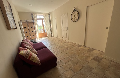 Regusse Apartment | Maison de Village Romantique et Typique au Centre du Village
