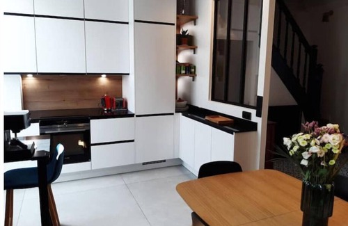 Colombes House | Maison de Ville à 12 min de Paris St-lazare