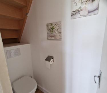 Saint-Coulomb House | Maison de ville à saint coulomb