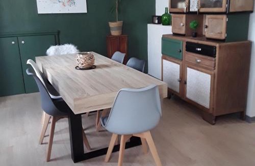 Lourdes Apartment | MAISON DE VILLE AVEC GARAGE ET TERRASSE