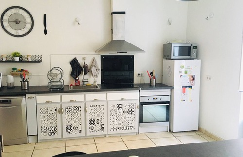 Tartas House | Maison de Ville Avec Piscine à Deux pas des Commerces