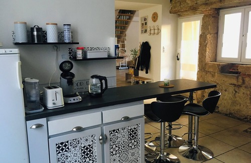 Tartas House | Maison de Ville Avec Piscine à Deux pas des Commerces