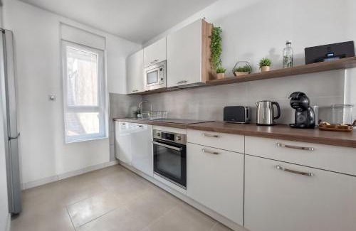 Nevers Apartment | Maison de ville Spacieuse Proche du Centre