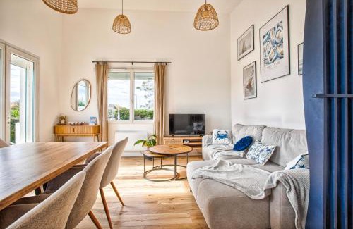 Luc-sur-Mer Villa | Maison des Flots